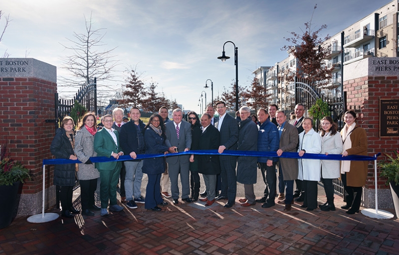 Piers Pk II Ribbon Cutting