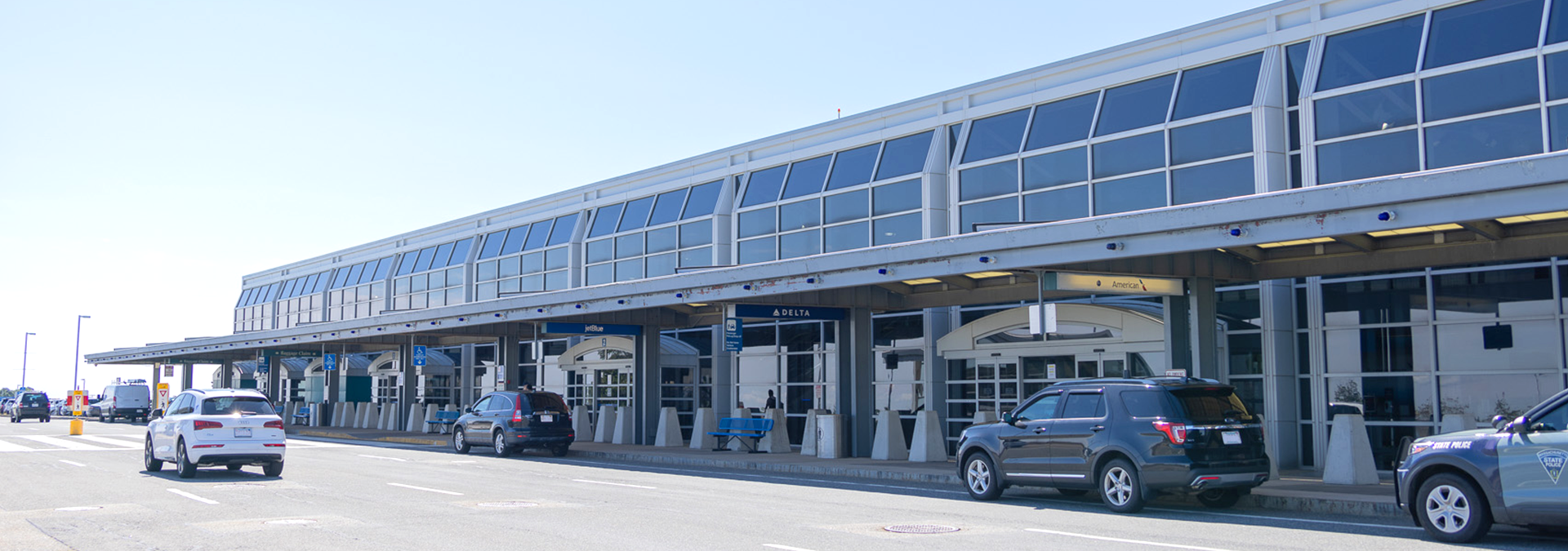 exterior of Worcester Regional Airport