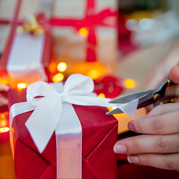 Gift Wrapping Content Card