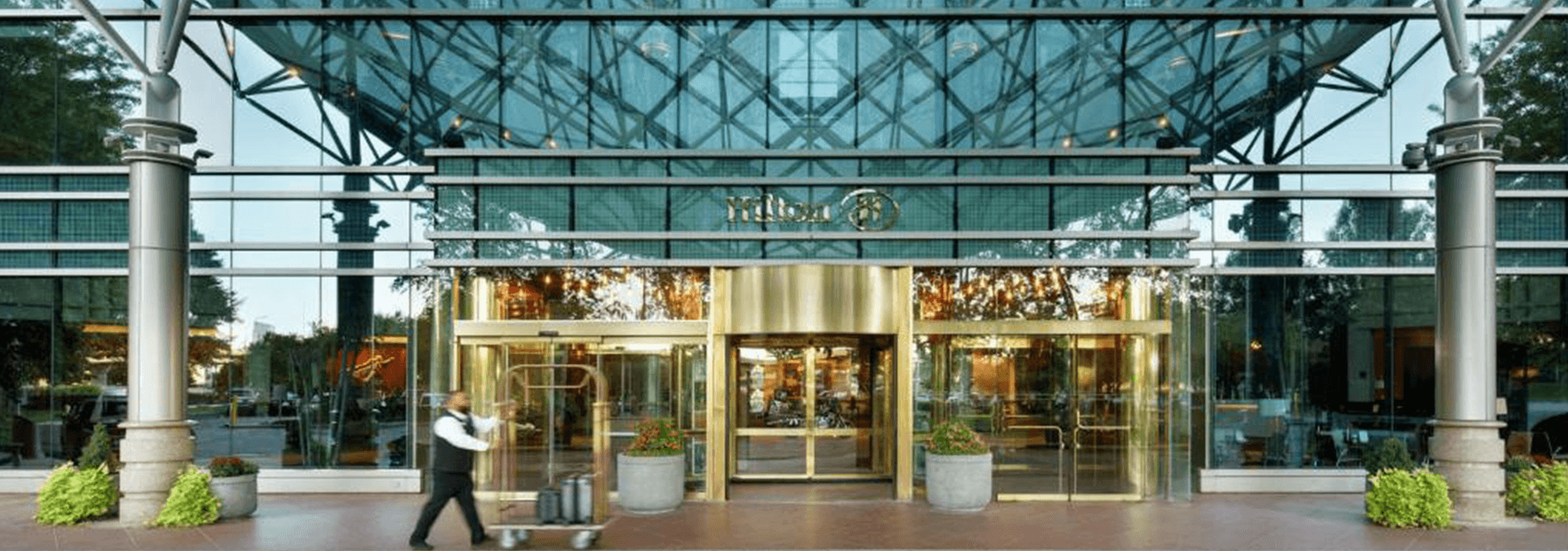 Hilton front entrance at Boston Logan 