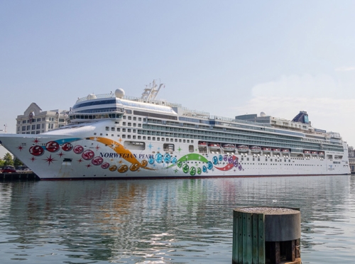 Norwegian Pearl