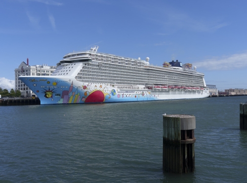 Norwegian Breakaway docked at Flynn Cruiseport Boston